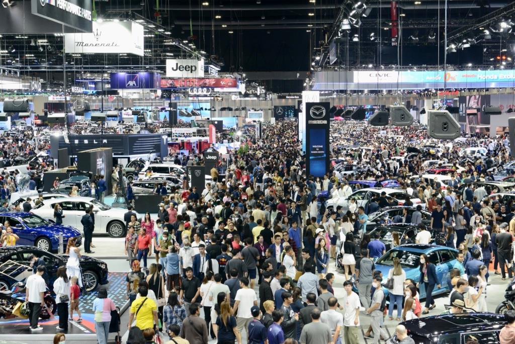 Halfway through “MOTOR EXPO 2023,” car reservations soar to 20,000 cars.