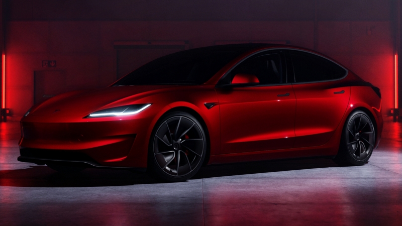 เปิดตัว Tesla Model 3 รุ่น Performance เคาะราคาทาง