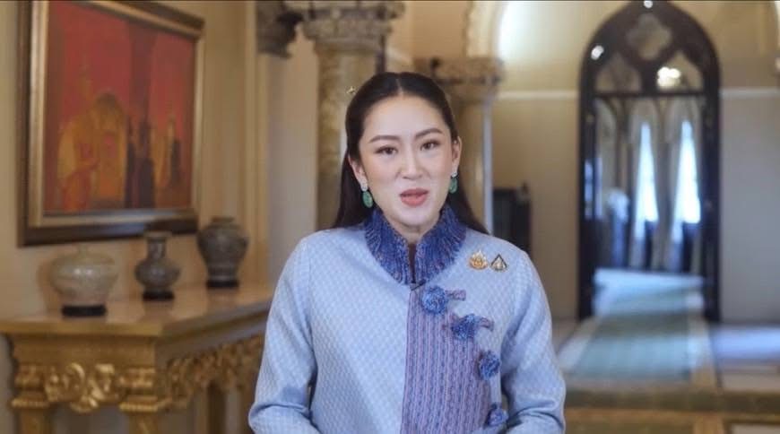 “อิ๊งค์” อวยพรตรุษจีน ขอชาวไทยเชื้อสายจีน-คนจีนสุขภาพแข็งแรง-ครอบครัวอบอุ่น ร่วมสร้างโอกาสประเทศไทย