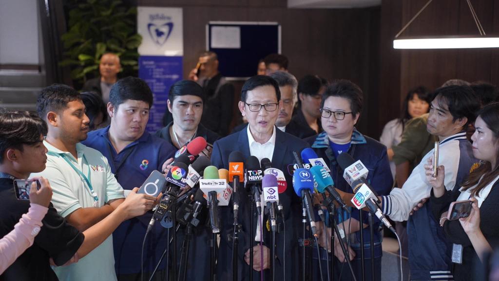 ภาพประกอบข่าว: พลังงานรับลูก Quick big win ดันโซลาร์เซลล์ภาคปชช. รอถกลดค่าไฟม.ค.69 ยันไม่สูงกว่ารอบนี้