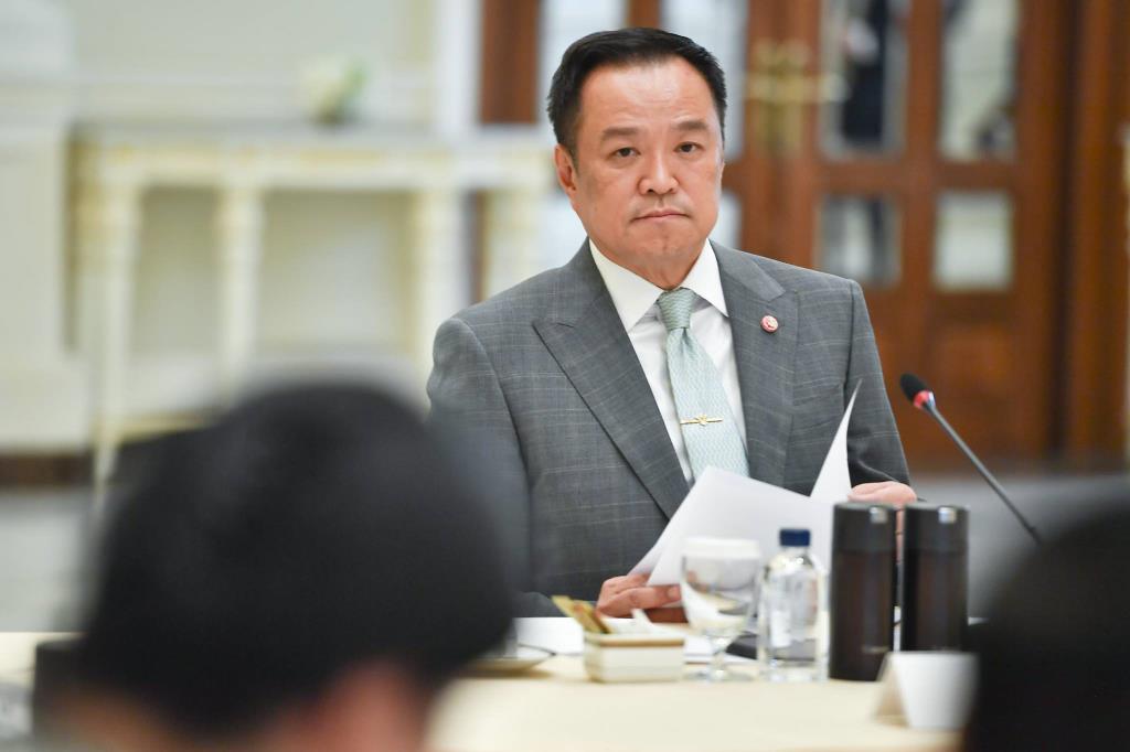 ภาพประกอบข่าว: ลับ! 