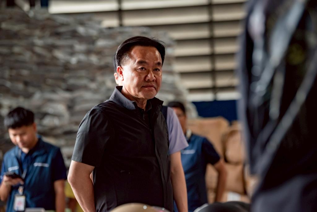 ภาพประกอบข่าว: เกิดเหตุอุกอาจของกลางหาย ! จ่าสิงห์ลั่น ต้องหาคนผิด ไม่ว่าคนในหรือคนนอก กฎหมายต้องถึงตัว