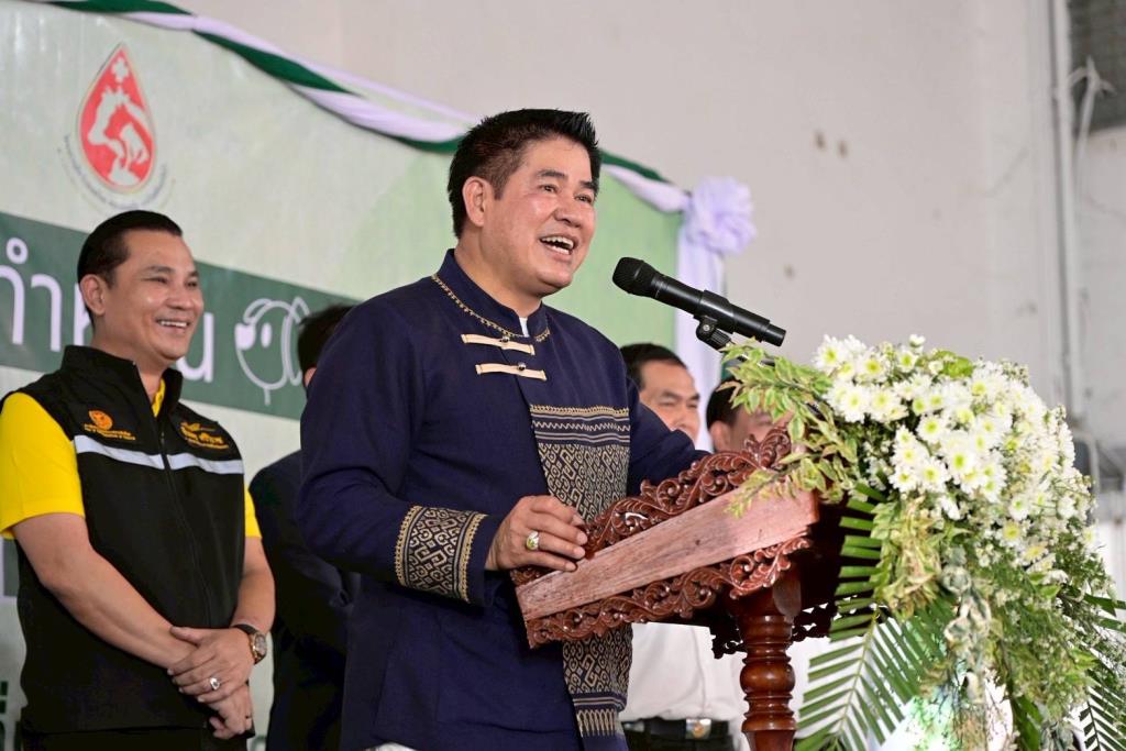 ภาพประกอบข่าว: “ร.อ.ธรรมนัส” ลงพื้นที่น่าน เร่งรัดก่อสร้างอ่างเก็บน้ำน้ำกิ หนุนเกษตร-บรรเทาน้ำท่วม