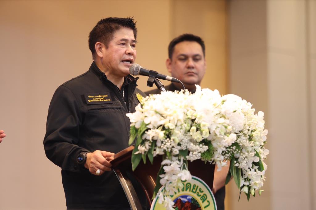 ภาพประกอบข่าว: “ธรรมนัส”ลั่น ถ้าจะตาย ต้องตายในเวทีการเมือง เย้ย เสียใจผู้ประสงค์ร้ายปูดข่าวลาออก ซัด สส.ภาคกลาง ปม“แก้มลิงทุ่งหิน”ศึกษาให้ดีก่อน