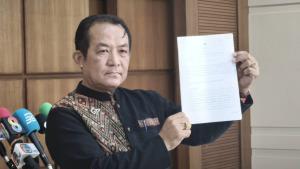 ส.ส.พรรคก้าวไกลยื่นญัตติขอเปิดอภิปรายทั่วไป รัฐบาลชี้แจงกรณี 'กัญชาเสรี'