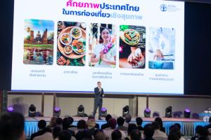 สหรัฐฯ ประกาศขึ้นภาษีนำเข้าสินค้าจีน 100% หวังปกป้องอุตสาหกรรมในประเทศ