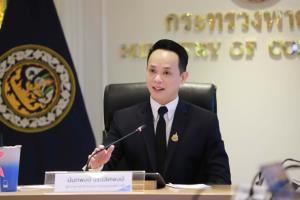 สหรัฐฯ ประกาศขึ้นภาษีนำเข้าสินค้าจีน 100% หวังปกป้องอุตสาหกรรมในประเทศ