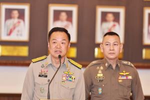ตำรวจจับกุมแก๊งค้ายาเสพติดรายใหญ่ในกรุงเทพฯ พบยาบ้าและไอซ์มูลค่ากว่า 100 ล้านบาท