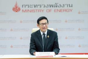 สหรัฐฯ ประกาศขึ้นภาษีนำเข้าสินค้าจีน 100% หวังปกป้องอุตสาหกรรมในประเทศ